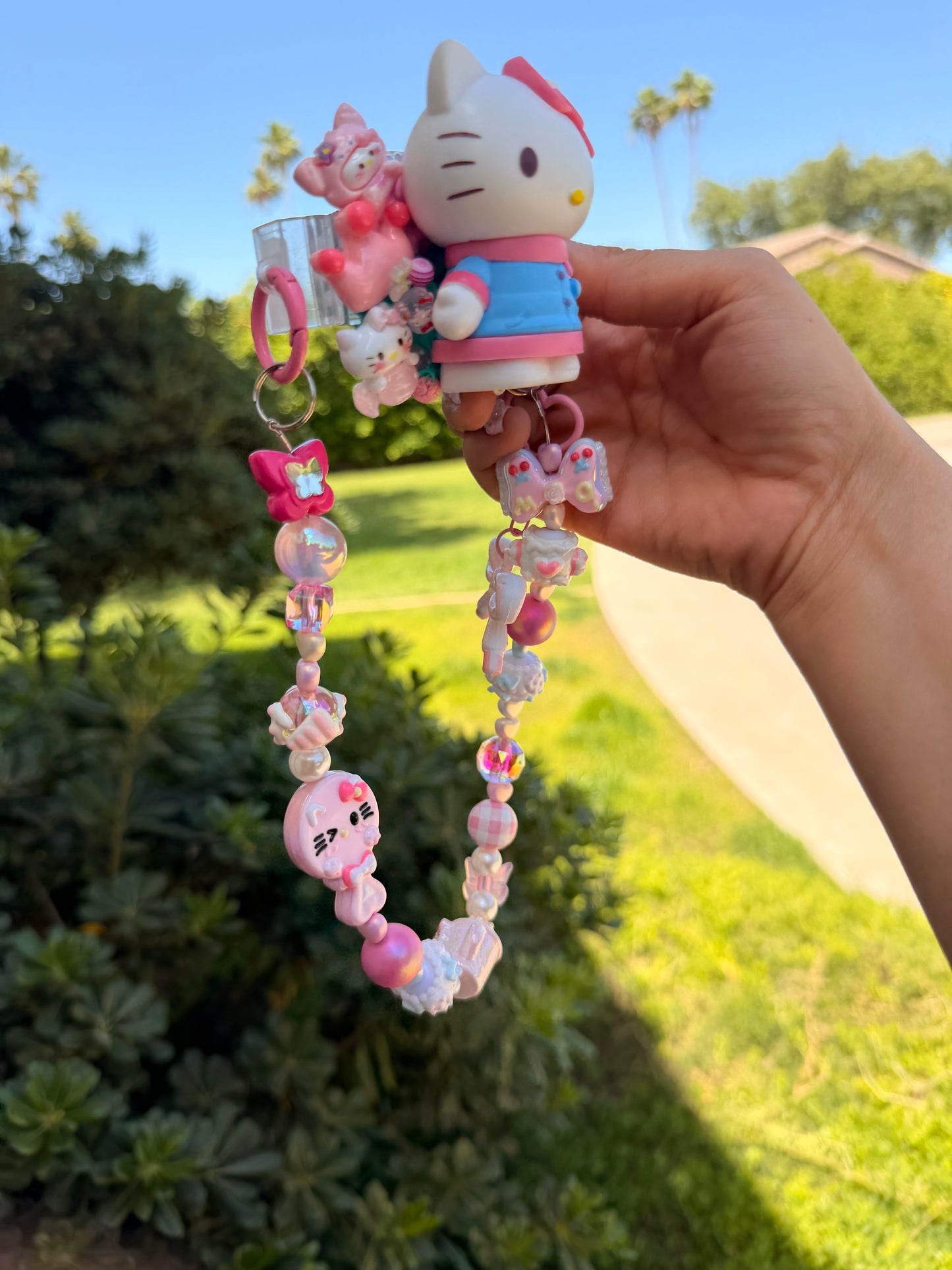 Meow Phone Clip – Beaded Charm Accessory