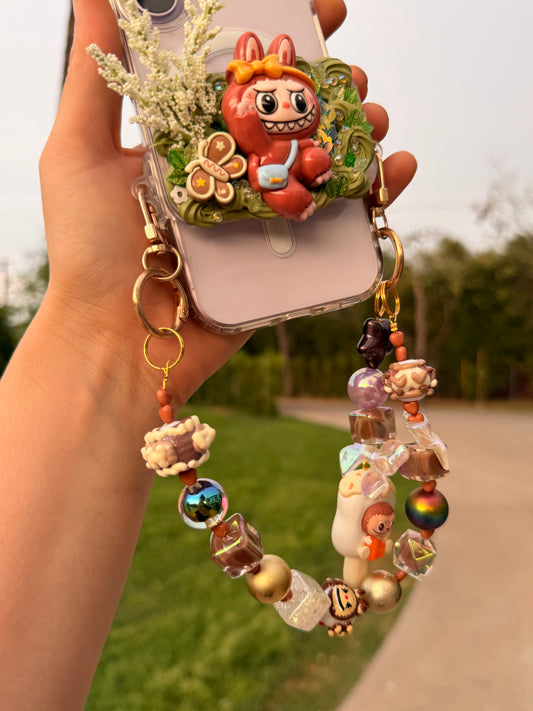 Bubu Phone Clip – Beaded Charm Accessory