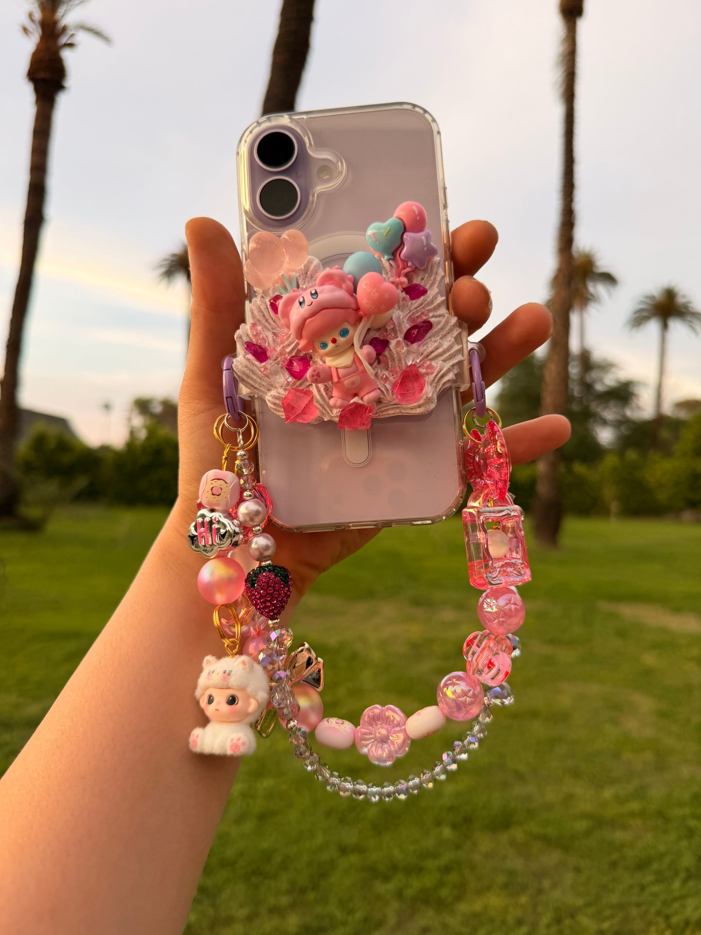Balloon D Boy Phone Clip – Beaded Charm Accessory