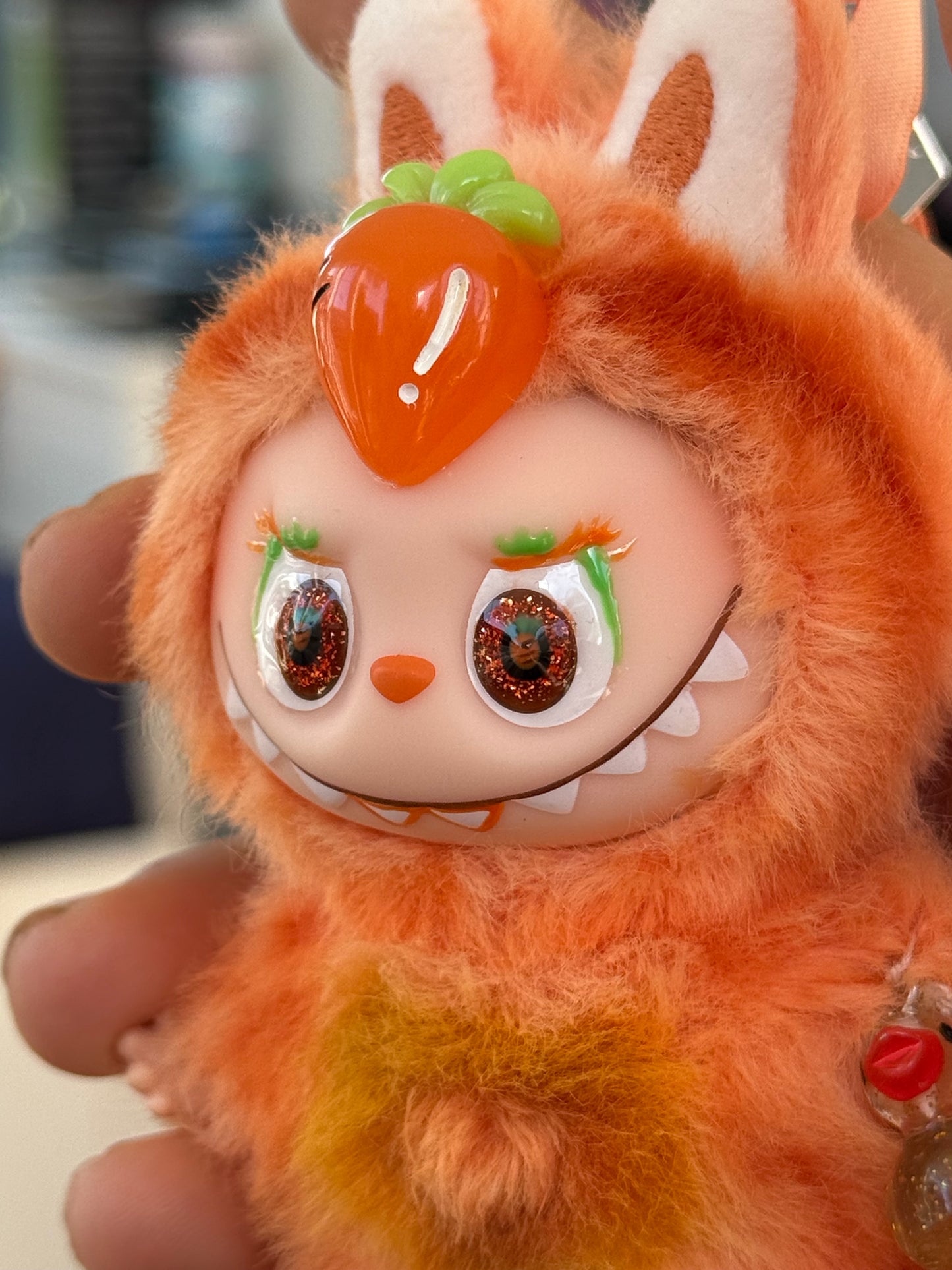 Carrot La Charm Bubu plush pendant