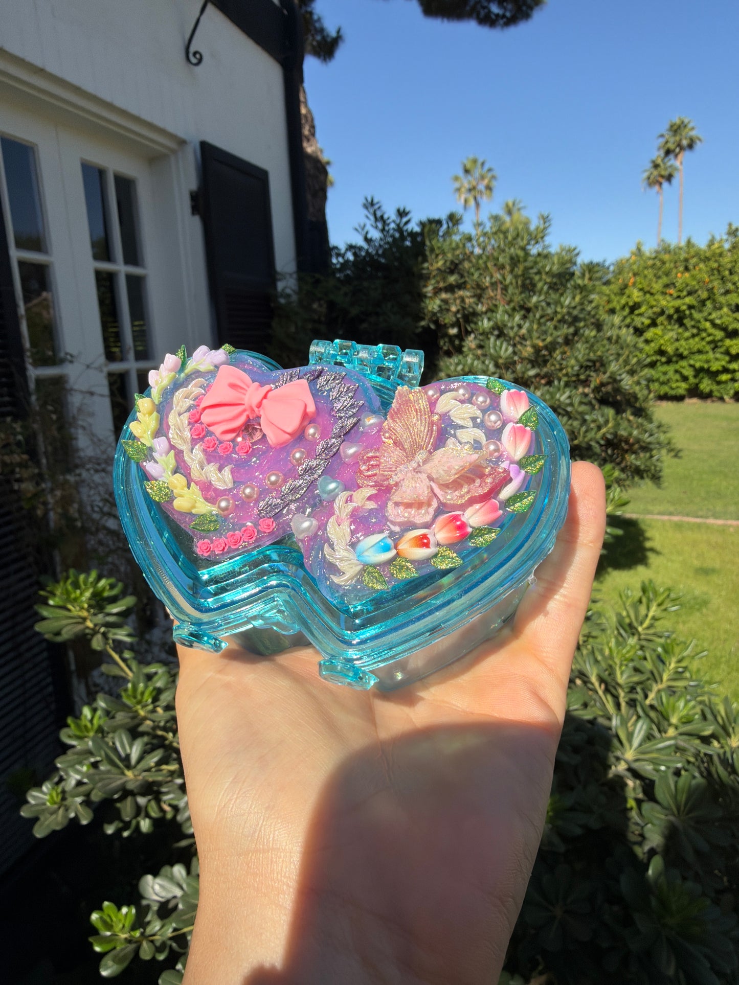 Double Heart Decoden Container – Handmade Collectible