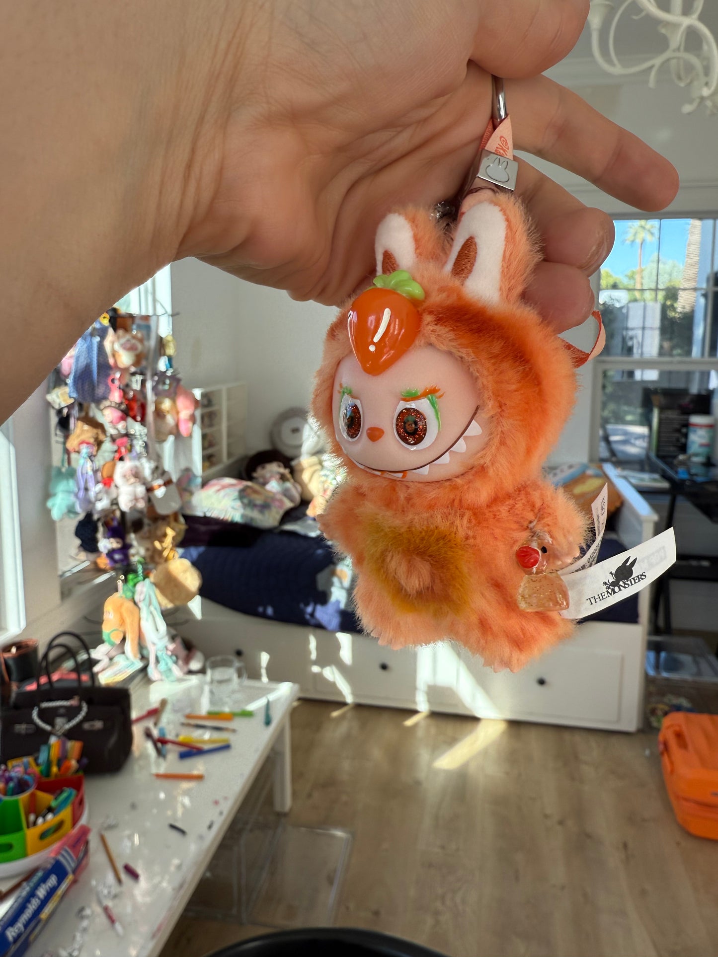 Carrot La Charm Bubu plush pendant