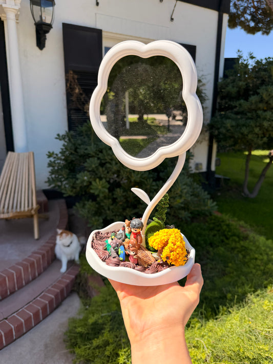 Hirono Decoden Vanity Mirror – Handmade Collectible