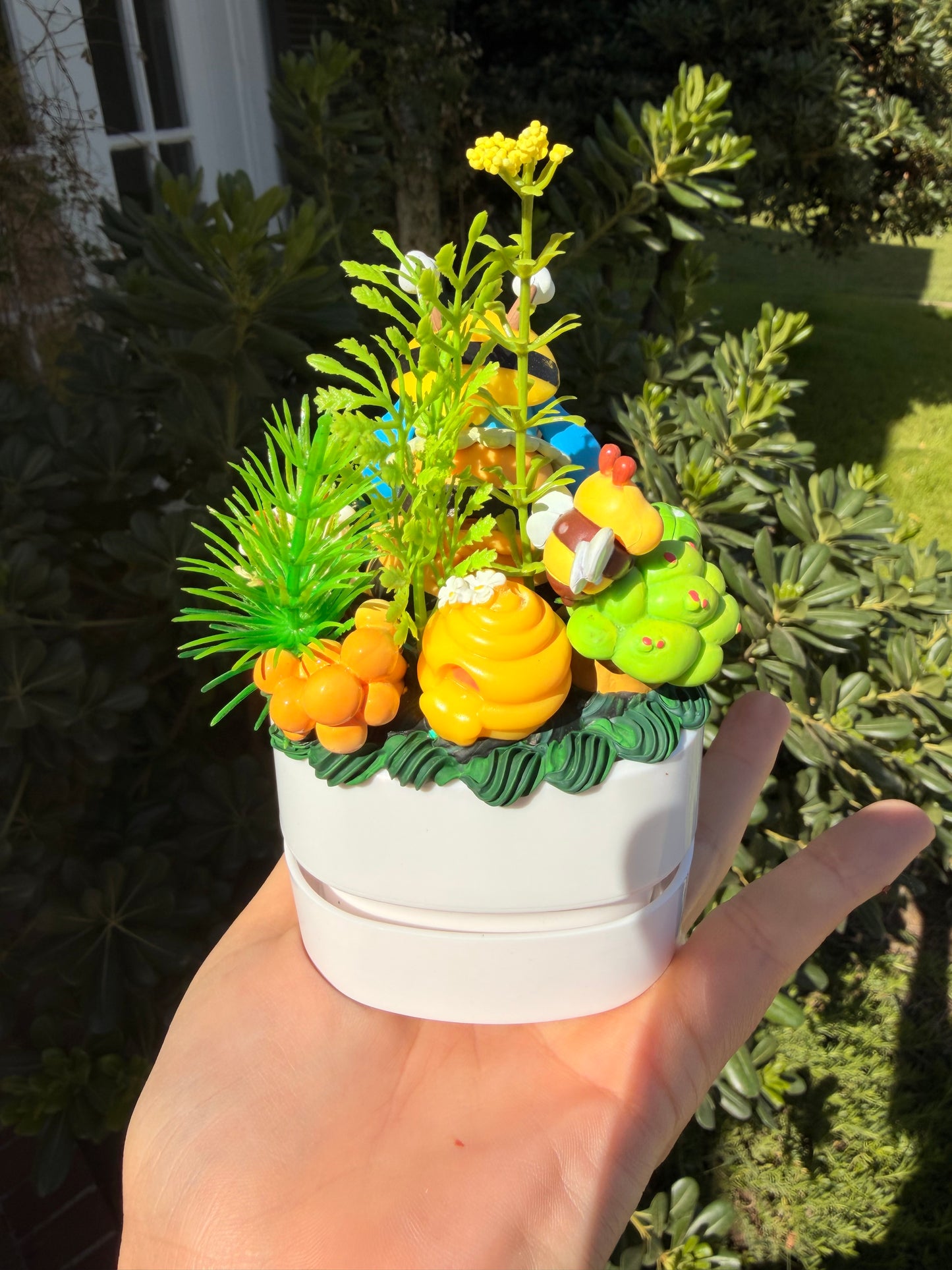 🌿 Enchanted Forest Eeyore Desk Vacuum 🌿
Clean your space with a touch of magic ✨