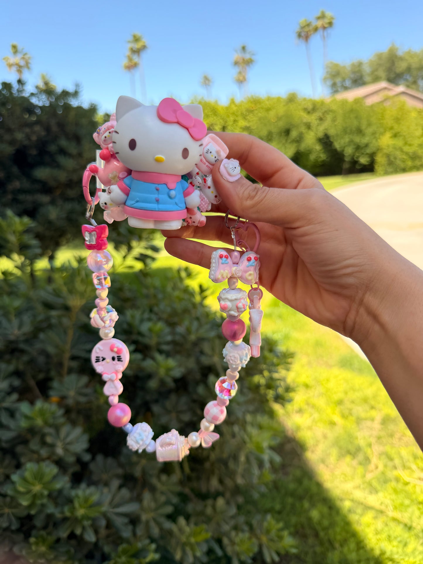 Meow Phone Clip – Beaded Charm Accessory