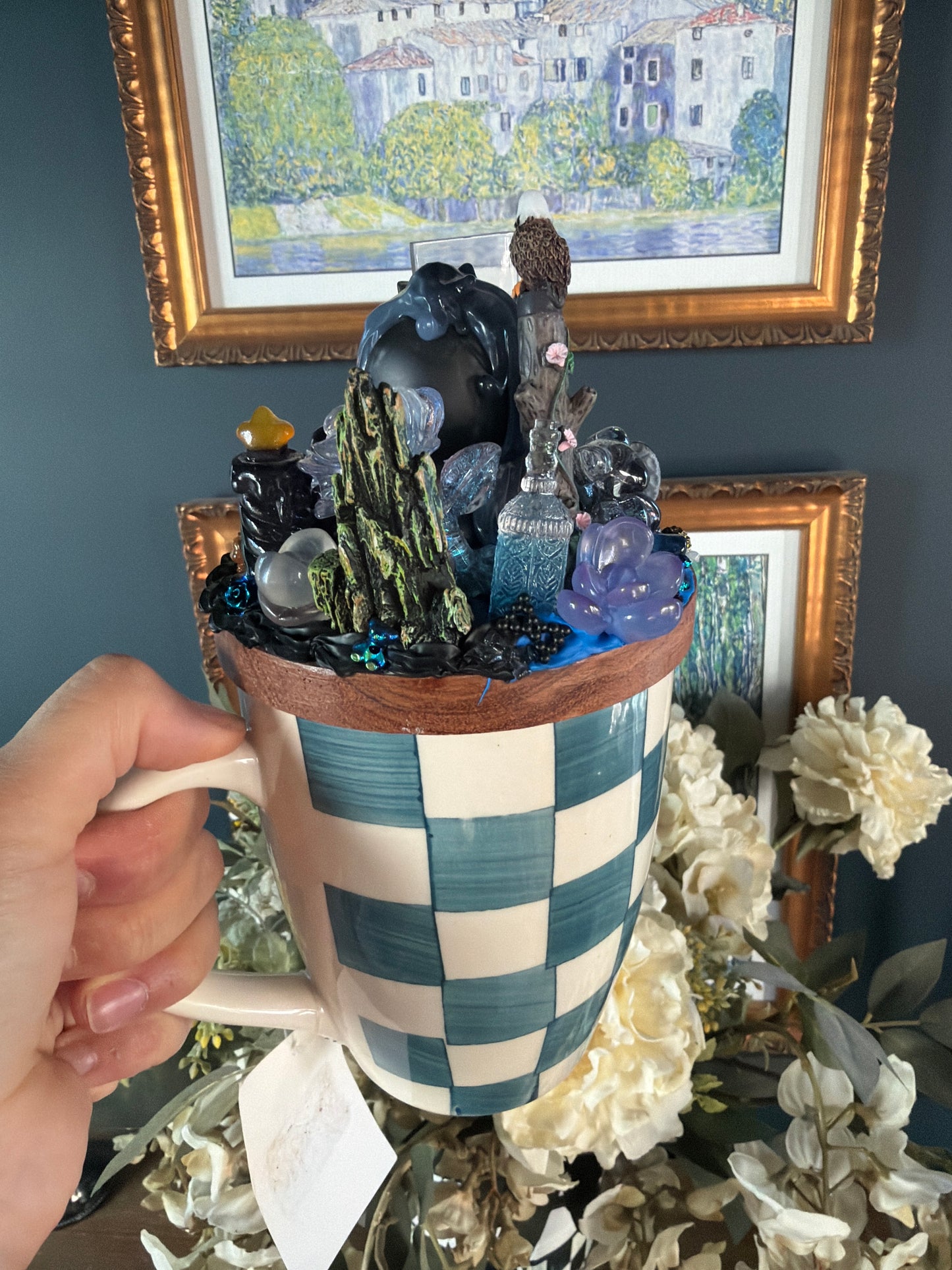Midnight Gothic Dream Decoden Mug – Handcrafted Dark Fantasy Art Cup