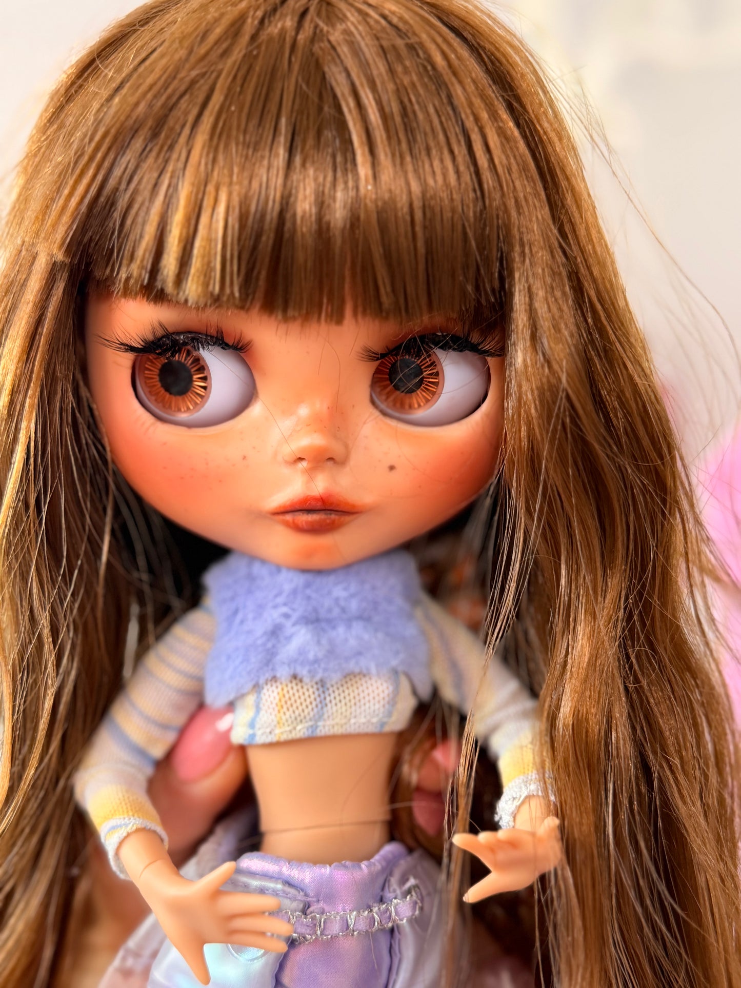 OOAK “Golden Bloom” Custom Blythe Doll – Hand Carved & Hand Painted