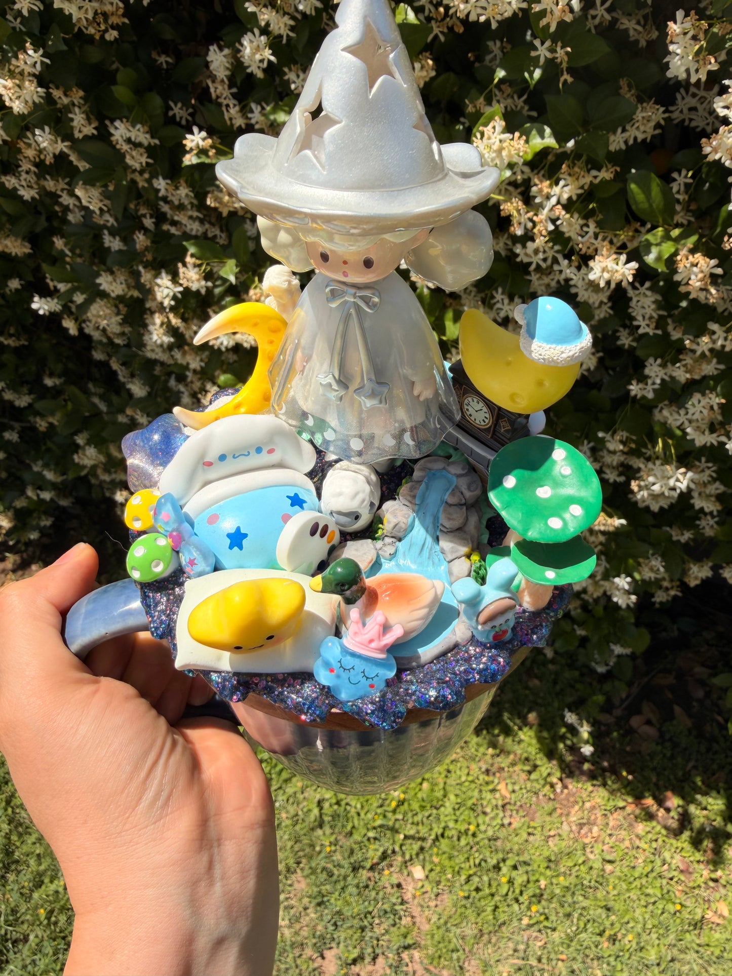 Decoden Art Mug – Molin Sleeping Godess Edition