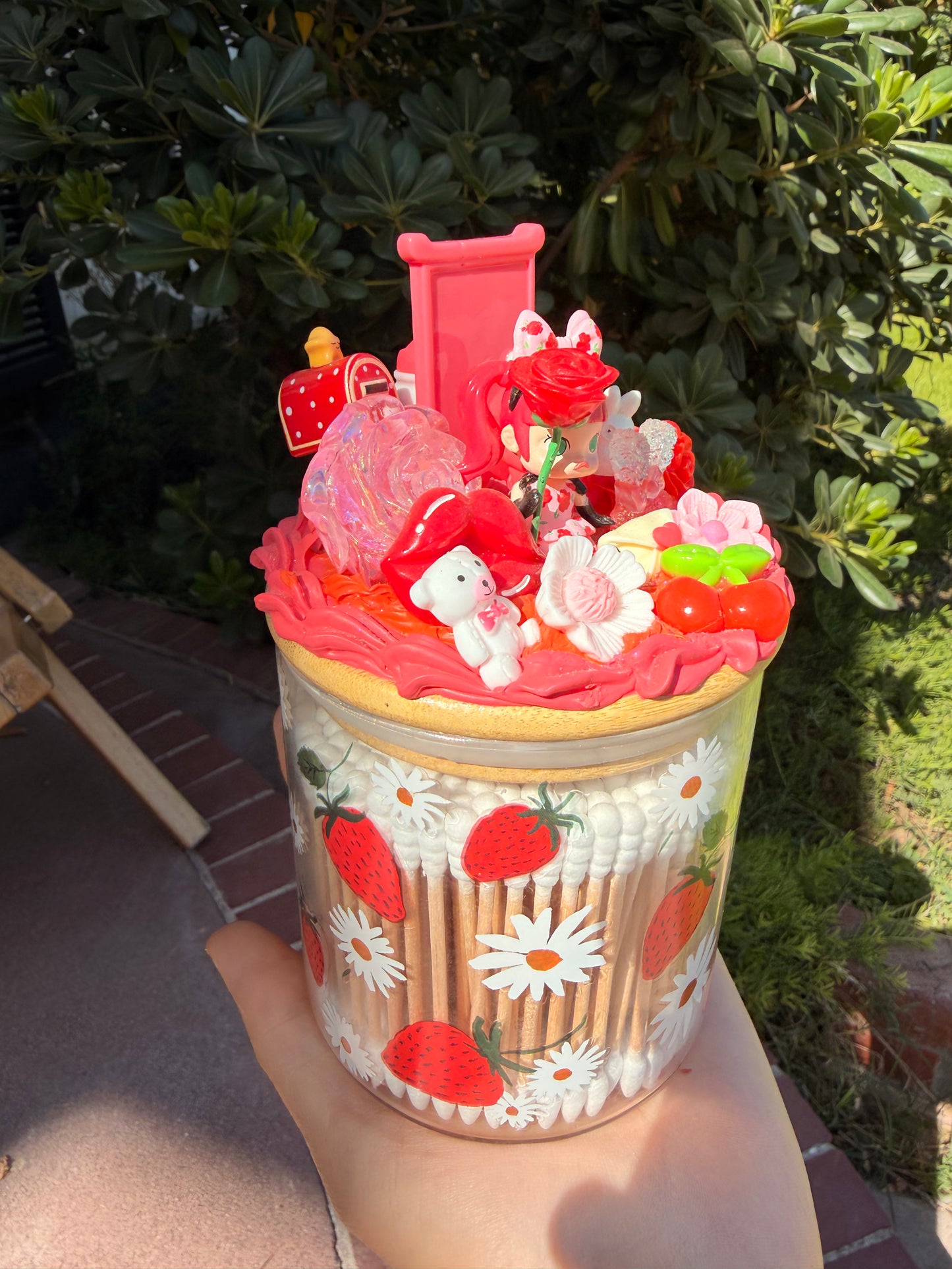 🌿💖 Whimsical Pink Garden Decoden Container Box – Handmade Collectible 💖🌿