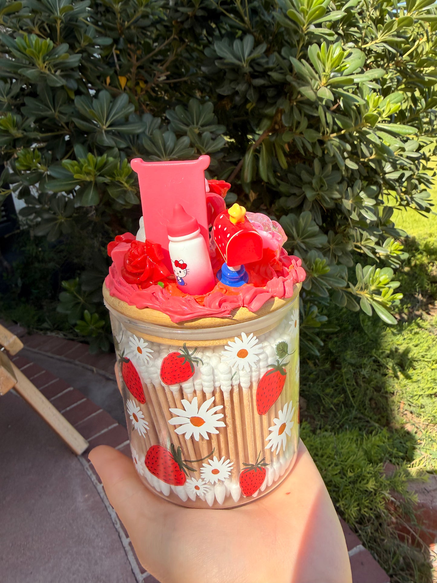 🌿💖 Whimsical Pink Garden Decoden Container Box – Handmade Collectible 💖🌿