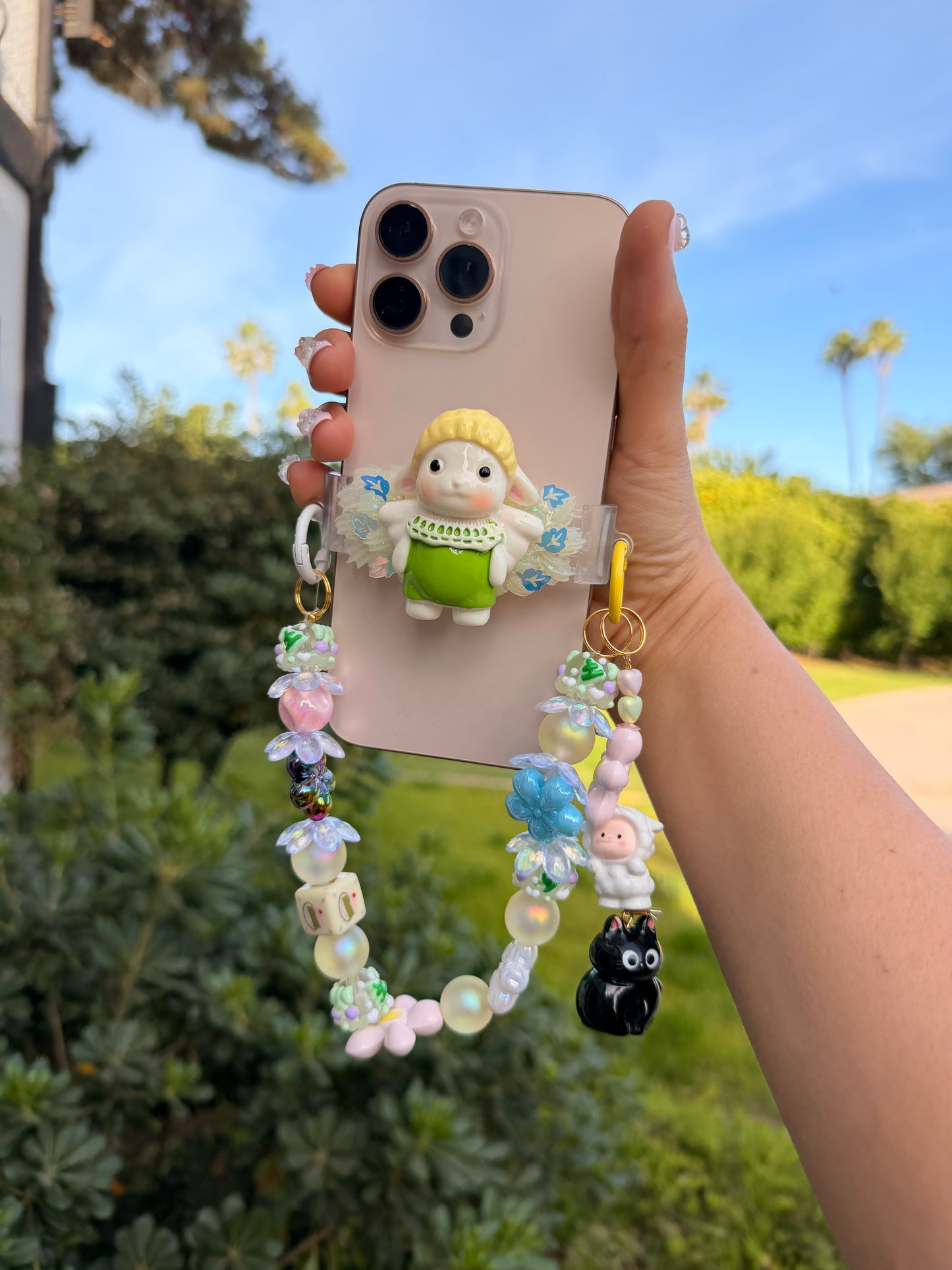 Baba Phone Clip – Beaded Charm Accessory