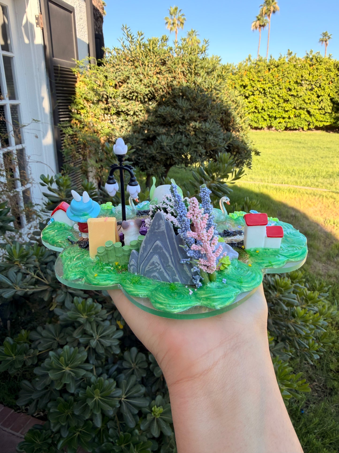 Dboy Medium Size Tray/Phone stand