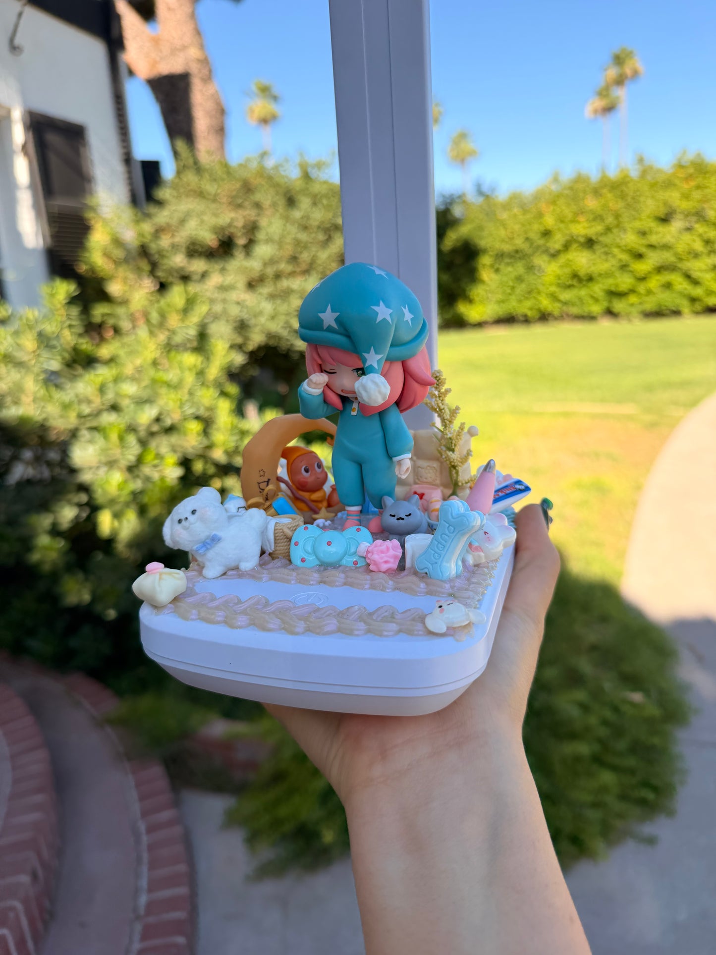 Spy Hand Crafted Kawaii Deco Art Desk Light