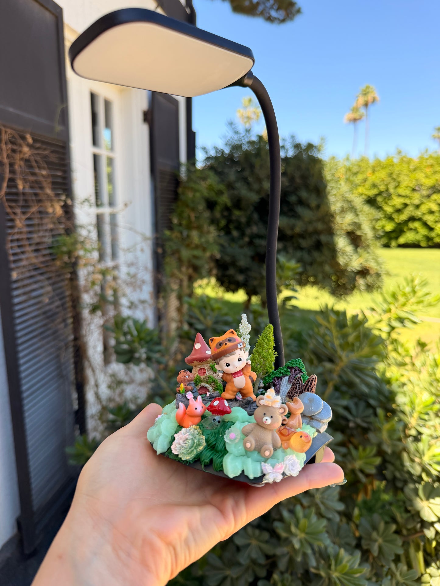 LaCharm Decoden Dreamscape Desk Light