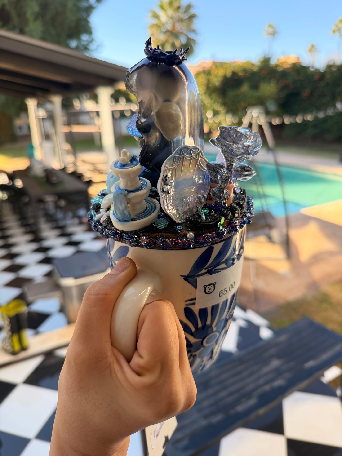 Decoden Art Mug – Molin Universe Edition