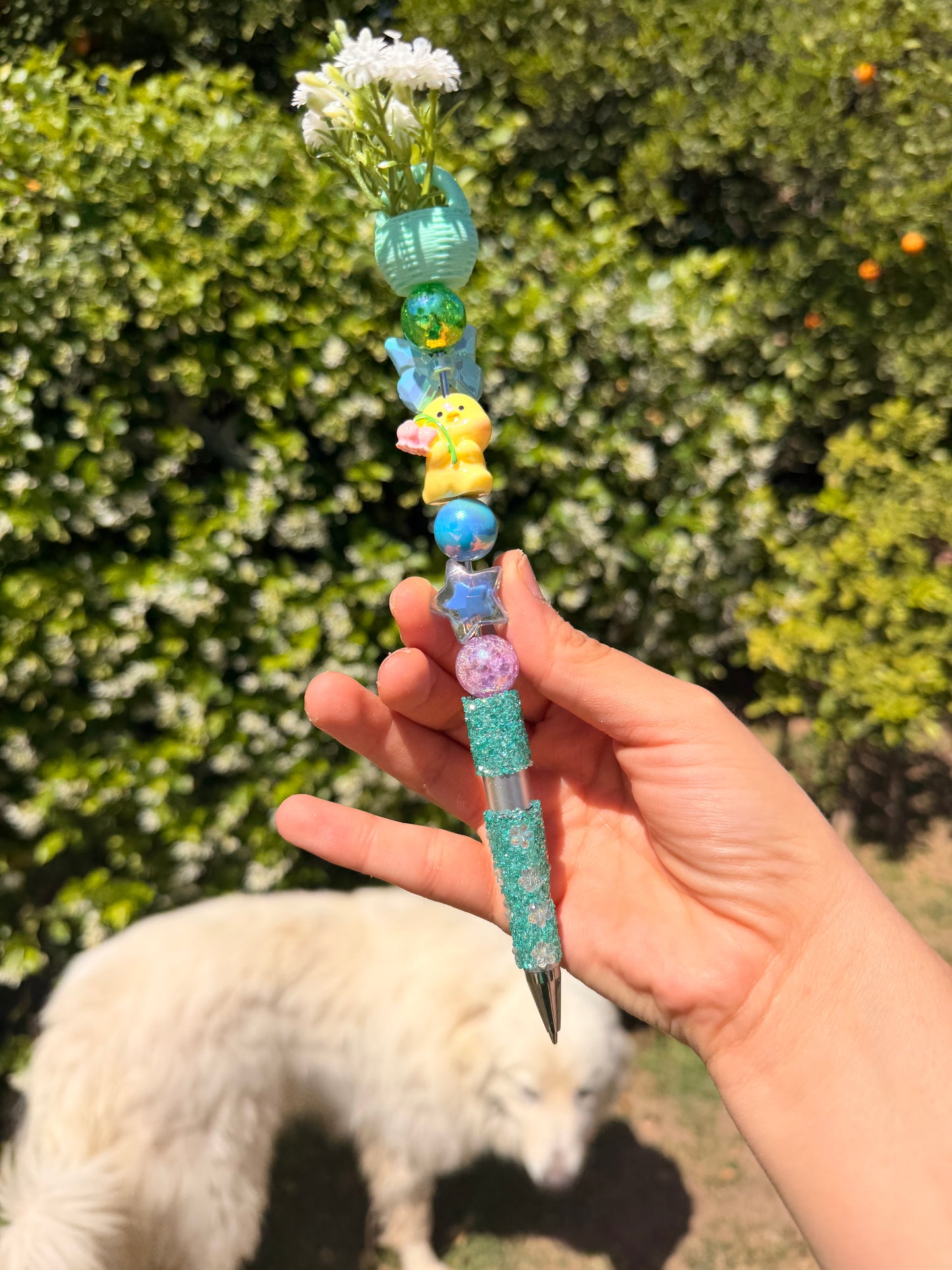 Beaded flower Basket Pen